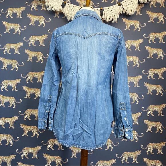 Cris Barros Denim Button Down - Picture 3 of 5